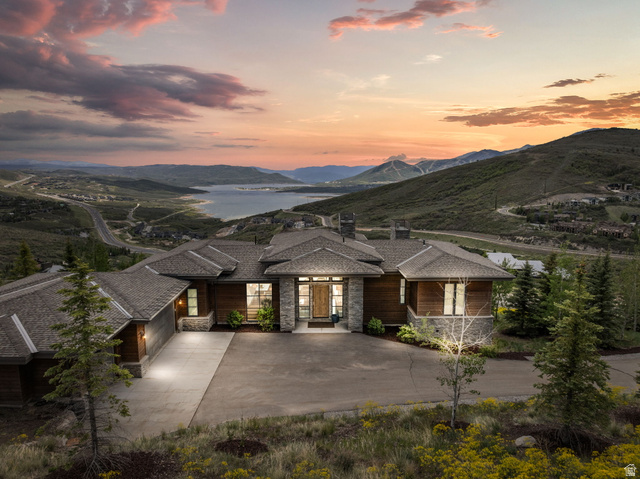 13670 N Deer Canyon Dr
                     MLS #2161438