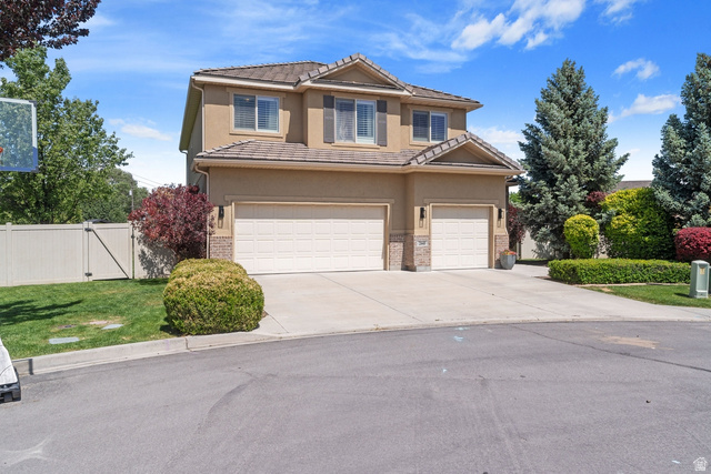 260 S 2275 W
                     MLS #2161444