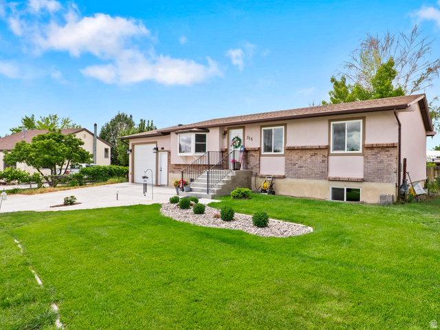 315  Emery Ave
                     MLS #2161458