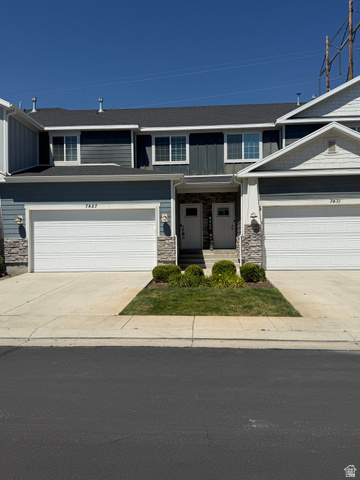 7427 N Cottage Ln
                     MLS #2161502