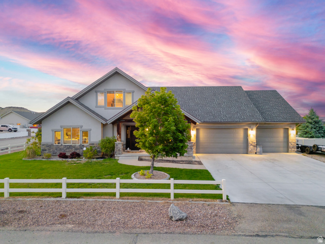 4190  Delray Rd
                     MLS #2161512