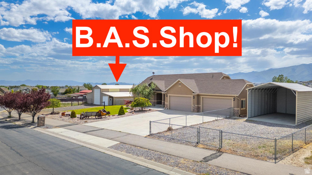 9517 N Faust Station
                     MLS #2161583