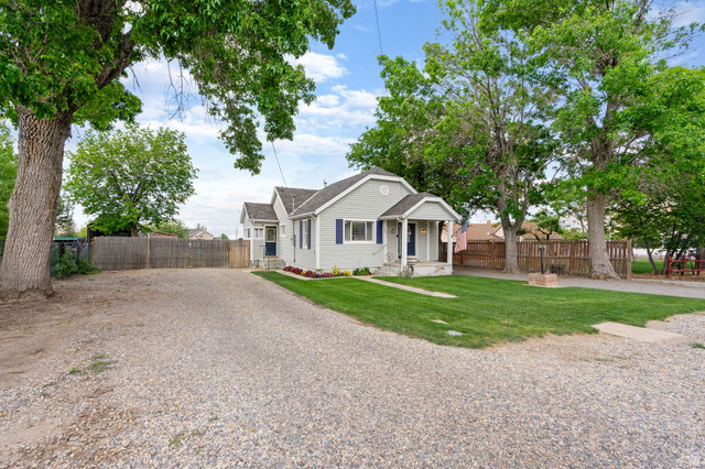 157 E 200 N
                     MLS #2161617