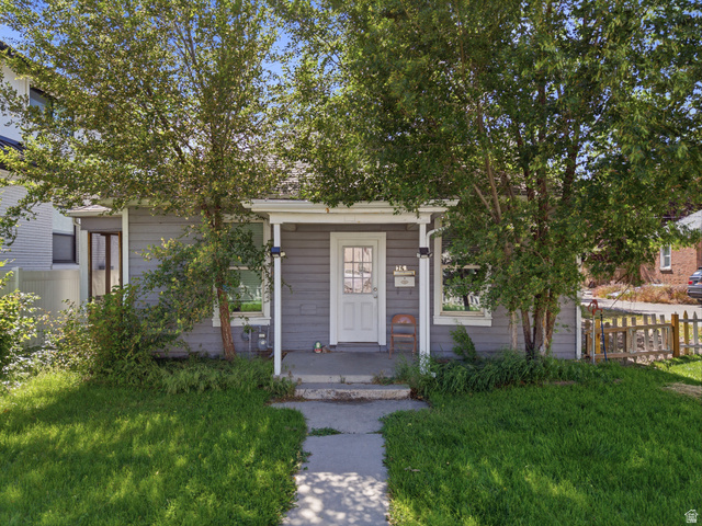 75 N 600 W
                     MLS #2161642