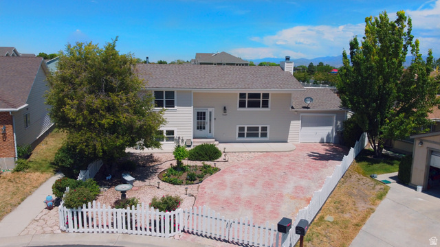7927 S 2840 W
                     MLS #2161674
