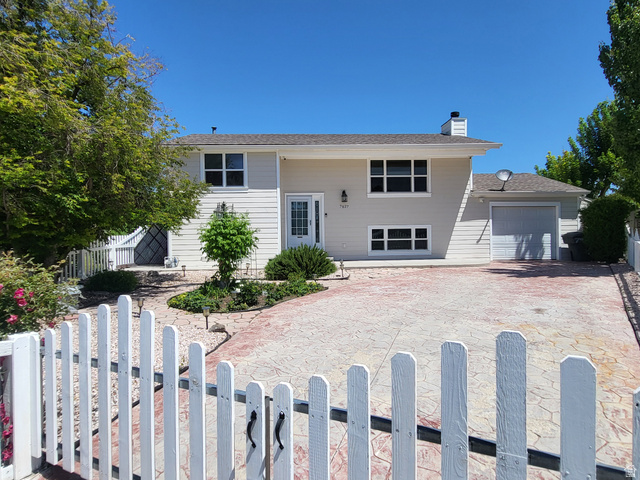 7927 S 2840 W
                     MLS #2161674