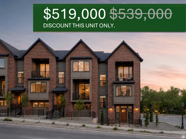 872 E Brookshade Ln #102
                     MLS #2161729