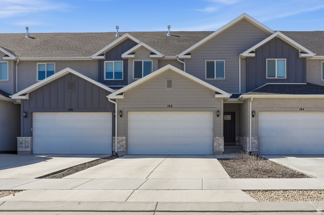 186 S 880 E
                     MLS #2161735