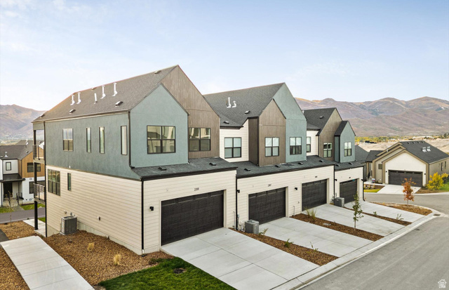 2421  Alpine Glow Ln Ln
                     MLS #2161748