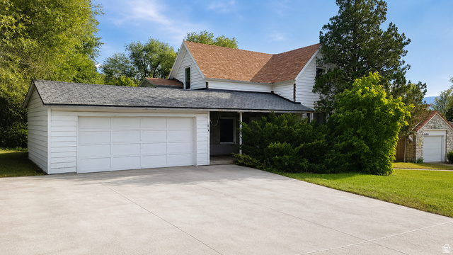 684 E 400 N
                     MLS #2161762