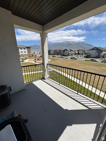 690 N 380 W
                     MLS #2161890