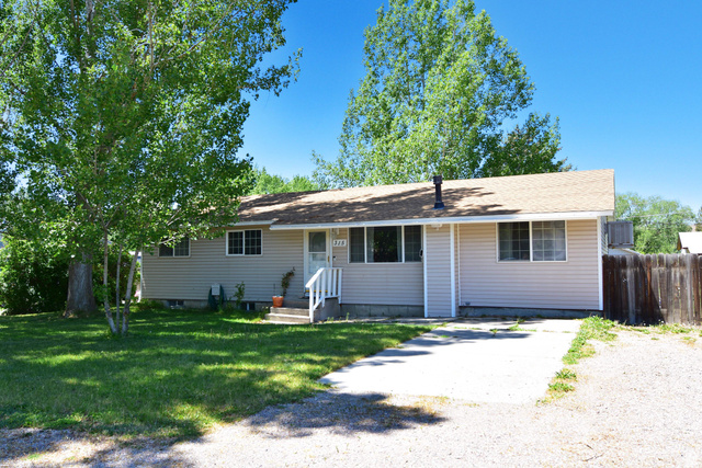 Main photo for 315  Park St
