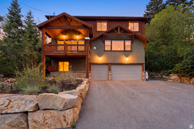 210  Parkview Dr
                     MLS #2161956