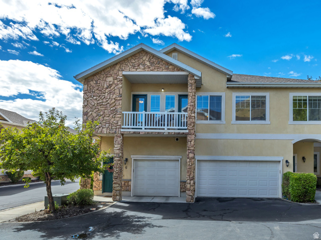 1043 S Canyon Meadow Dr #6
                     MLS #2162068
