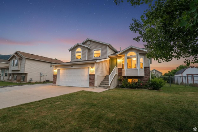 463 W 2125 N
                     MLS #2162105