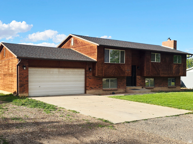 Main photo for 953 E 2850 S