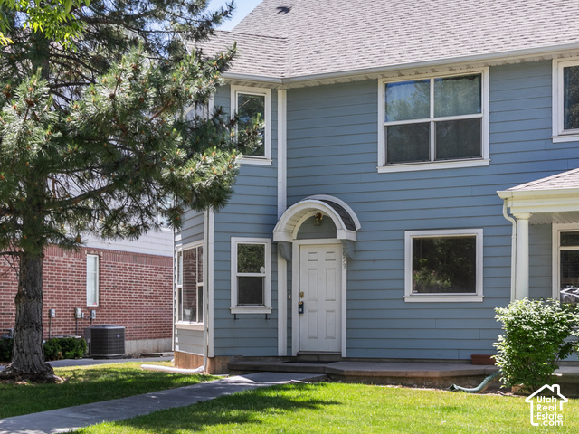 2653  Jefferson Ave
                     MLS #2162261