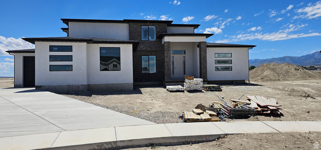Main photo for 522 E Gilmore Stre #118