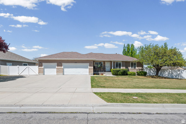 3462 W Melody Creek Cir
                     MLS #2162281