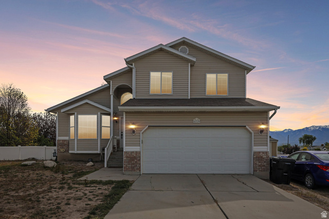 6719 S Mountain Aura Dr
                     MLS #2162361