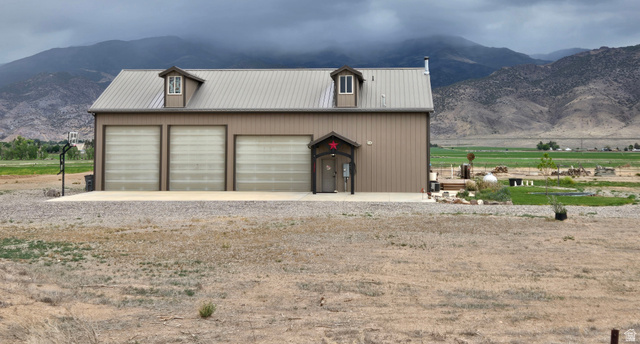 Main photo for 1575 S Brooklyn Rd