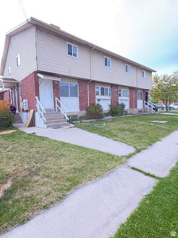 16 S 600 E
                     MLS #2162379