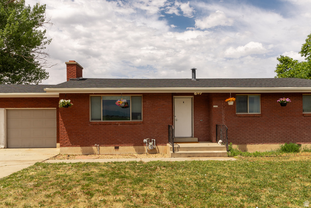 3280 W 300 N
                     MLS #2162383