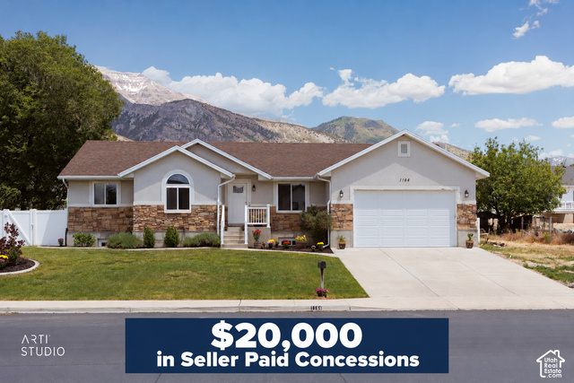 1164 N 300 E
                     MLS #2162394
