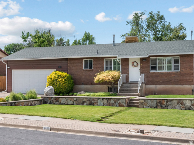 1122 E 1300 N
                     MLS #2162403