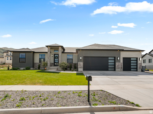 2049 S Roan Ave
                     MLS #2162404