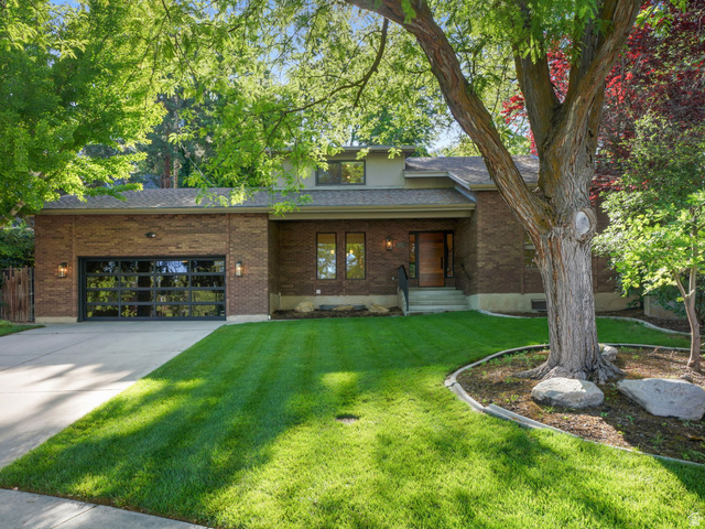 2882 E Heather Cir
                     MLS #2162468