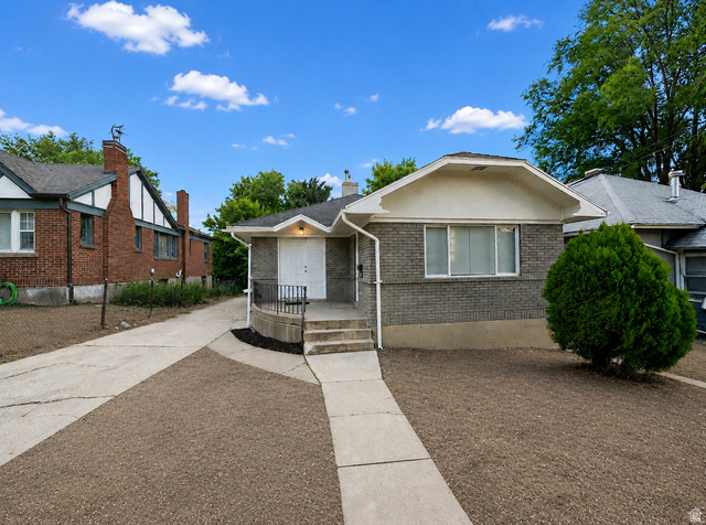 619  28 Th St
                     MLS #2162706