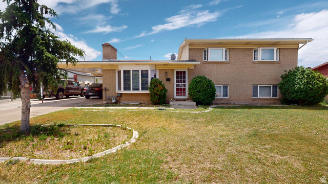 97 W Princeton Dr
                     MLS #2162717