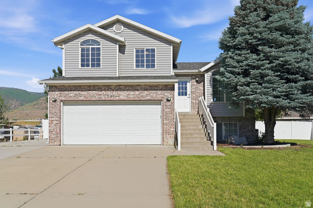 Main photo for 1520 N 550 W