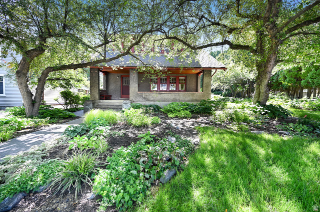 372 N 400 E
                     MLS #2162847