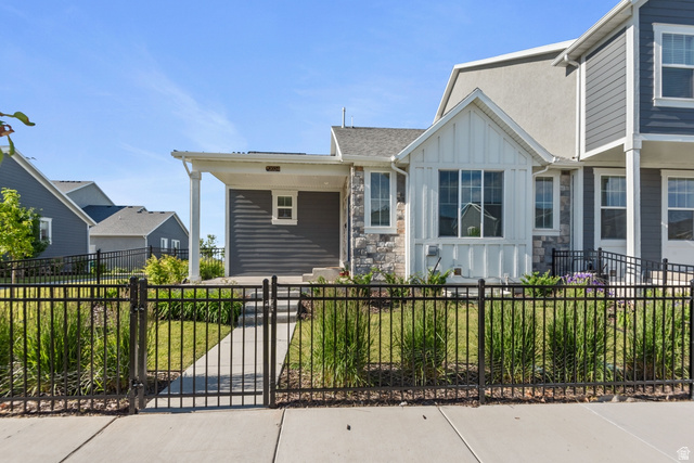 2024 W 775 N
                     MLS #2162859