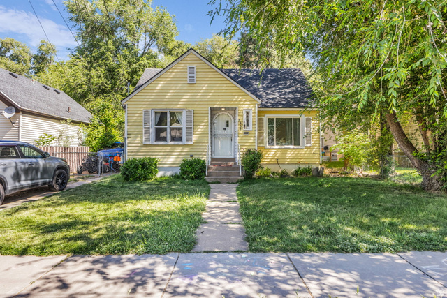 454  13th St
                     MLS #2162862