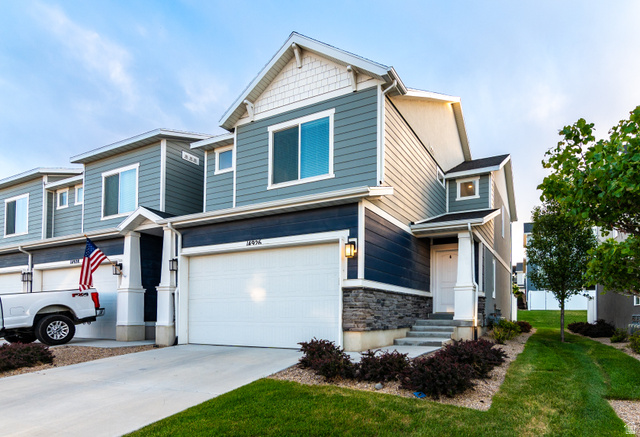14926 S Pele Ln
                     MLS #2162864
