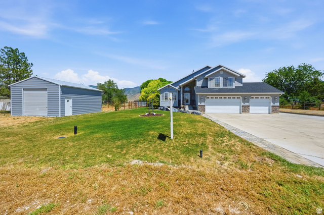 3732 N Campbell Rd
                     MLS #2162902