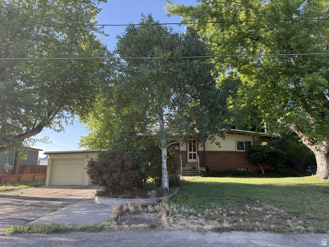 379 E 400 N
                     MLS #2162931