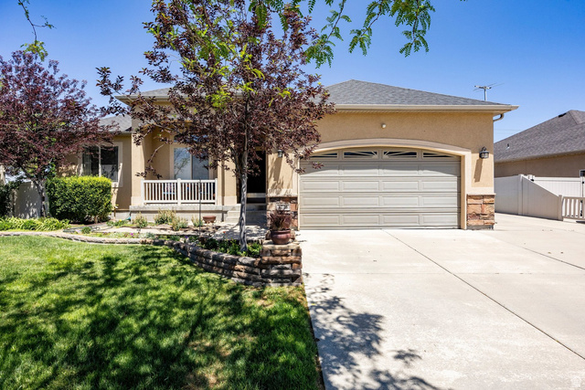 6716 W Hunter Crest Cir
                     MLS #2162953