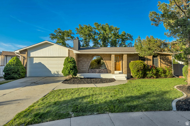10743 S 930 E
                     MLS #2162956