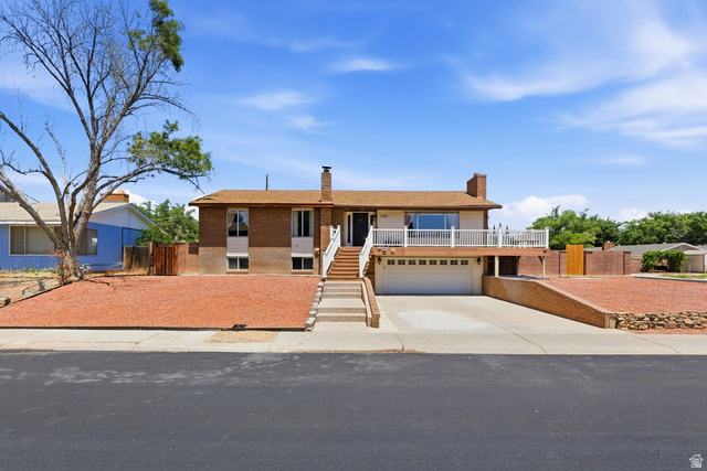 2496  Crestview Dr
                     MLS #2162990