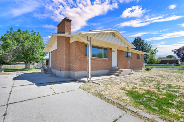 846 W 2400 N
                     MLS #2163045