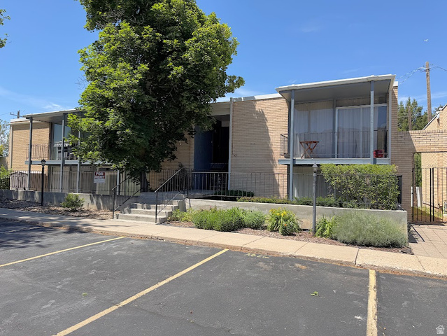 127 E 1100 N #4
                     MLS #2163063