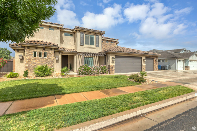3228 S Bloomfield Dr
                     MLS #2163114