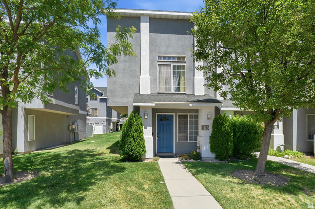 475 N Redwood Rd #88
                     MLS #2163174