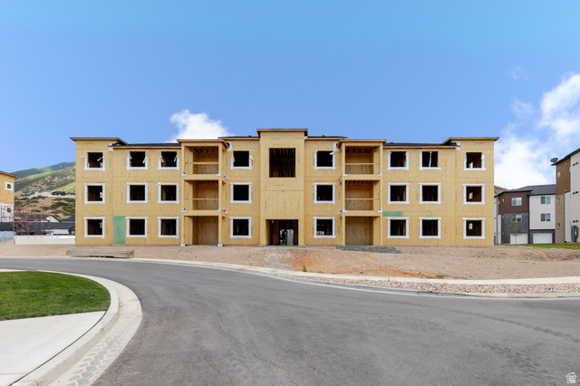 4811 S 690 W #Y102, Mapleton UT 84664