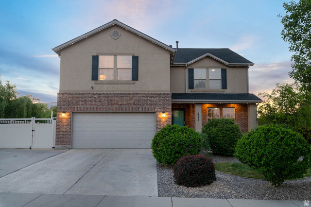 6752 W Gina Rd
                     MLS #2163274