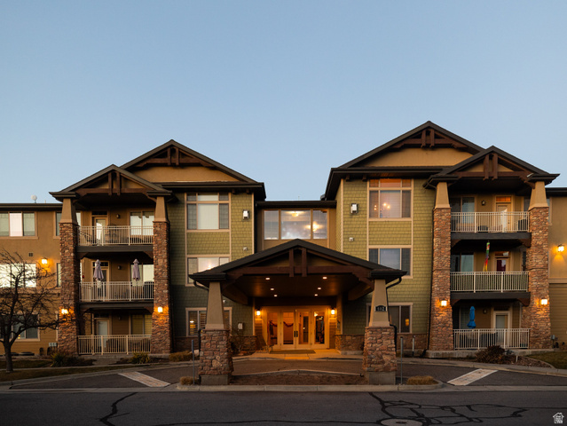 602 S Edgewood Dr #112
                     MLS #2163357